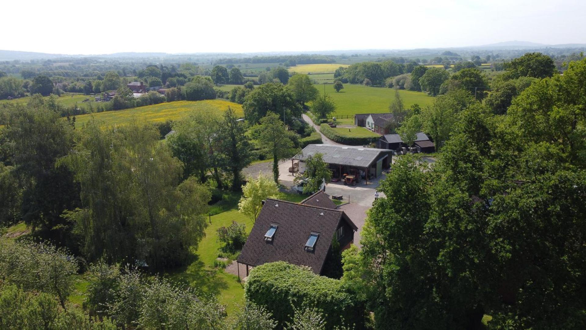 Dragon Orchard Retreat Villa Ledbury Bagian luar foto